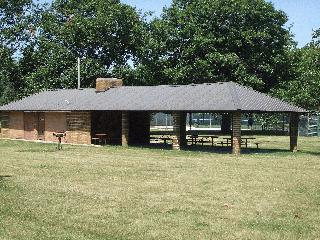 Memorial Park Shelter